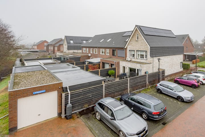 Foto 38 van Dokter van de Kolkstraat 2