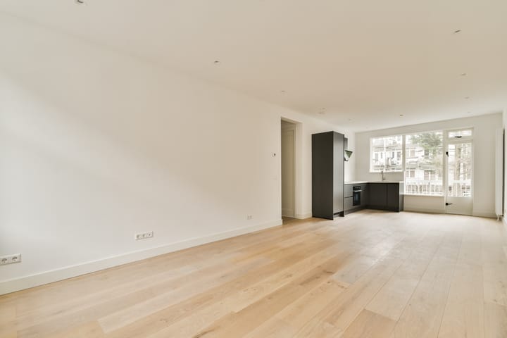 Foto 4 van Witte de Withstraat 136-1