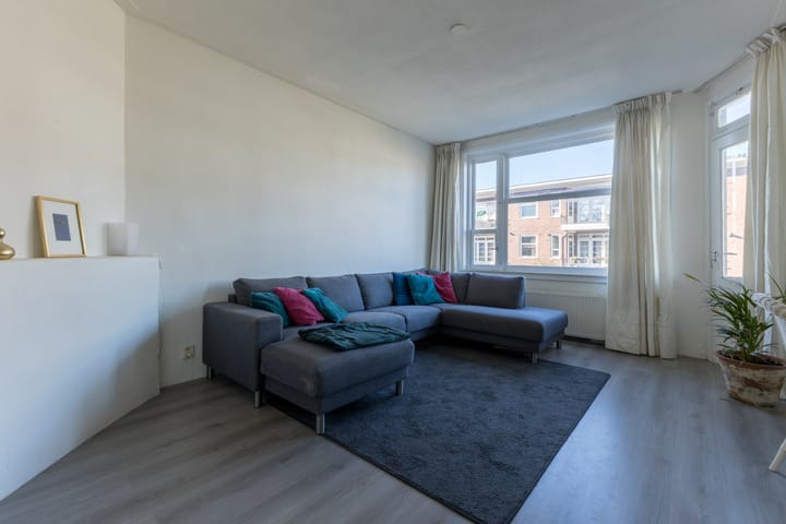 Photo 3 of Trouringhstraat 38-2