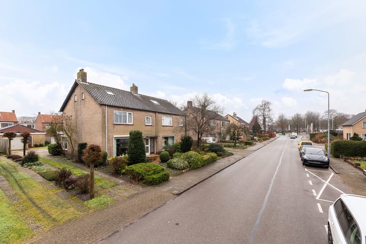 Foto 4 van Callunastraat 12