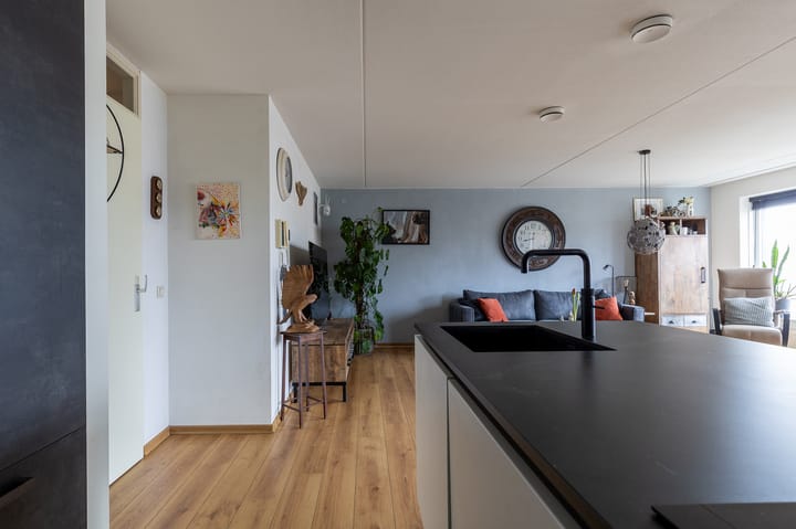 Foto 23 van Outger Jacobszstraat 17-A