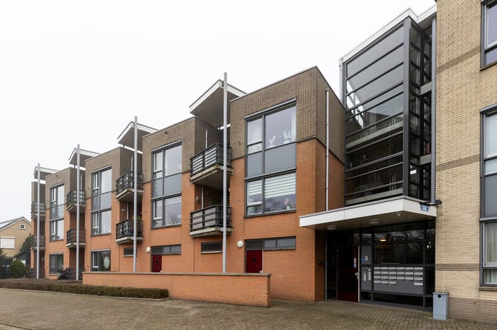 Foto 48 van Outger Jacobszstraat 17-A