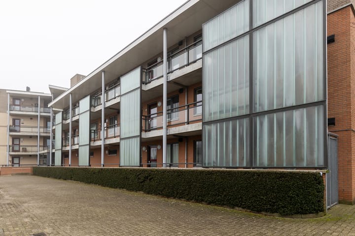 Foto 50 van Outger Jacobszstraat 17-A