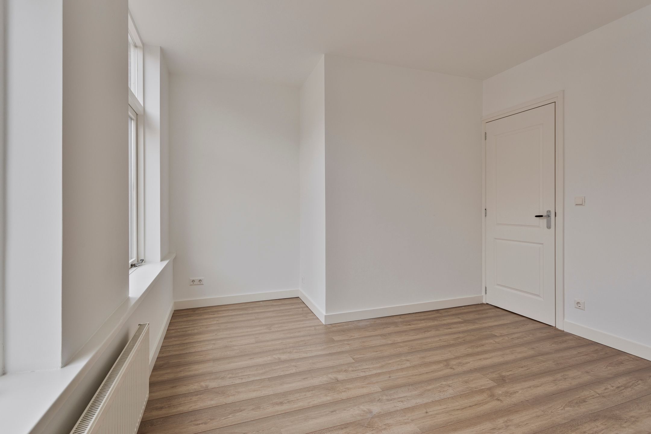 Foto 9 van Châlonsstraat 10-B