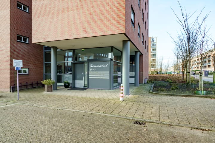 Foto 4 van Schermerhornpark 125