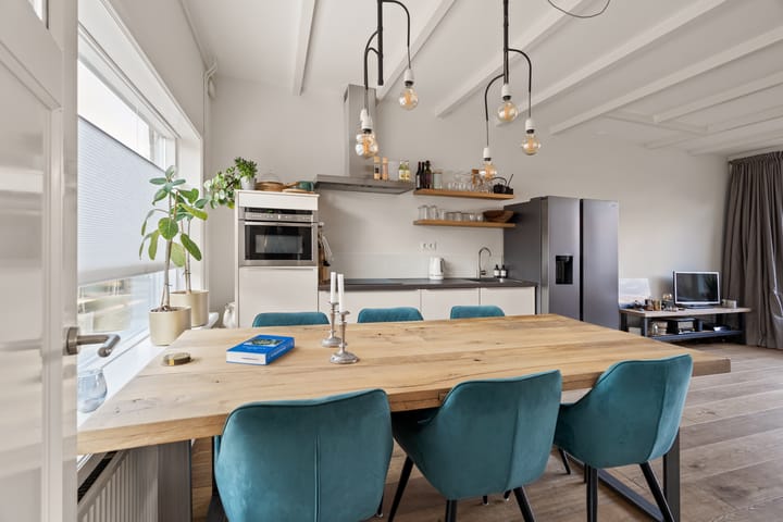 Foto 10 van Julianastraat 56