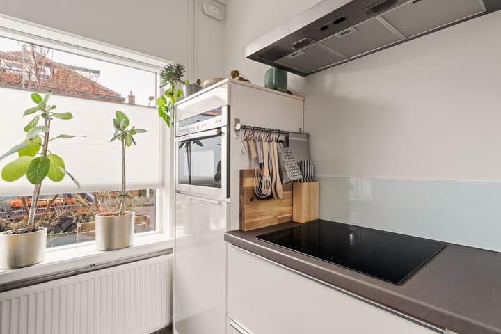 Foto 11 van Julianastraat 56