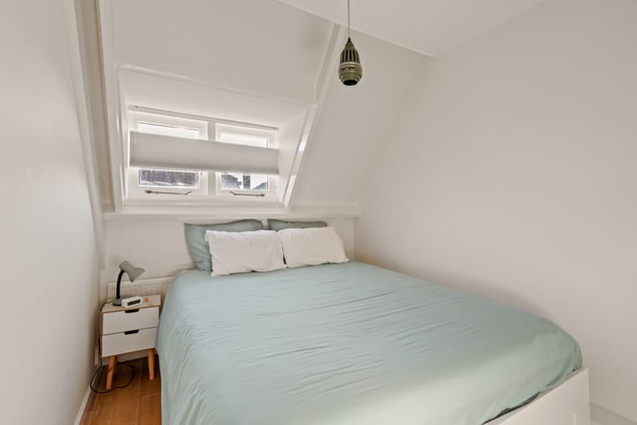 Foto 24 van Julianastraat 56