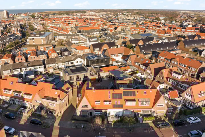 Foto 29 van Julianastraat 56