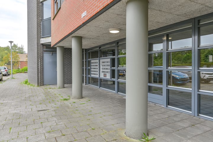 Photo 9 of Uilenveld 122