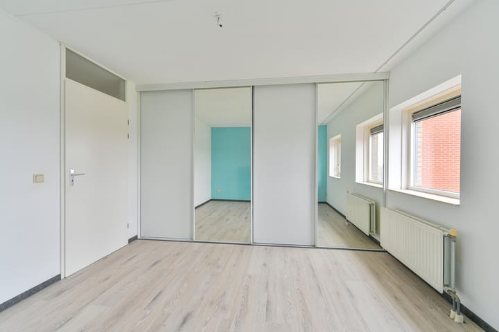 Photo 36 of Uilenveld 122