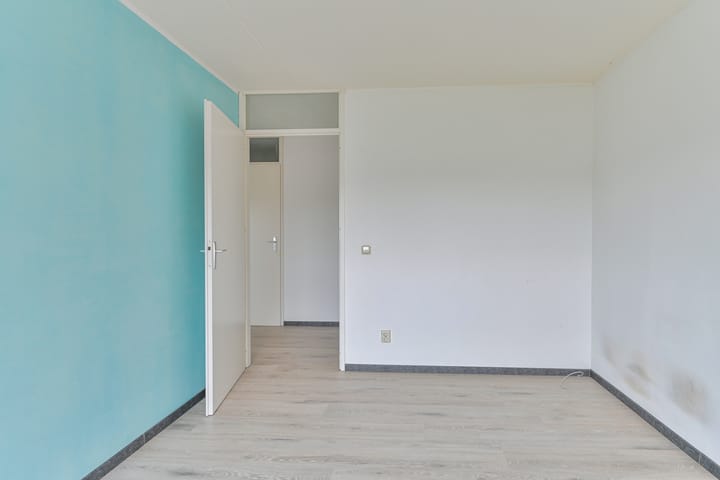 Photo 42 of Uilenveld 122