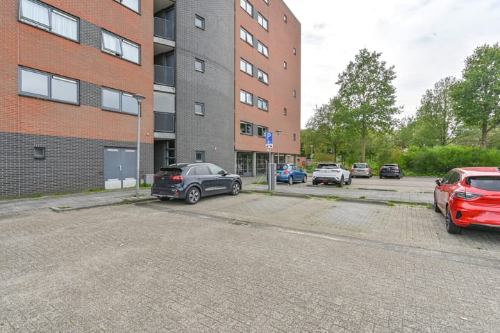 Photo 53 of Uilenveld 122