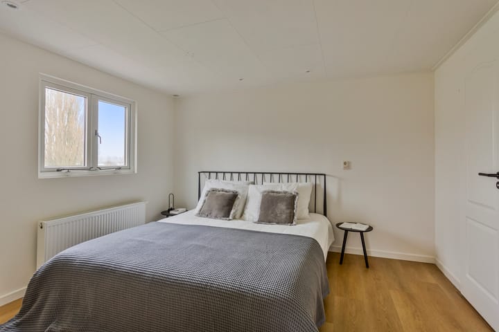 Foto 18 van Lekdijk oost 16-D12