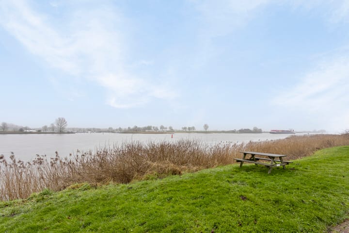 Foto 26 van Lekdijk oost 16-D12