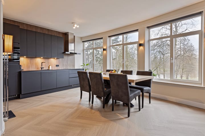 Foto 11 van Bredasestraat 80