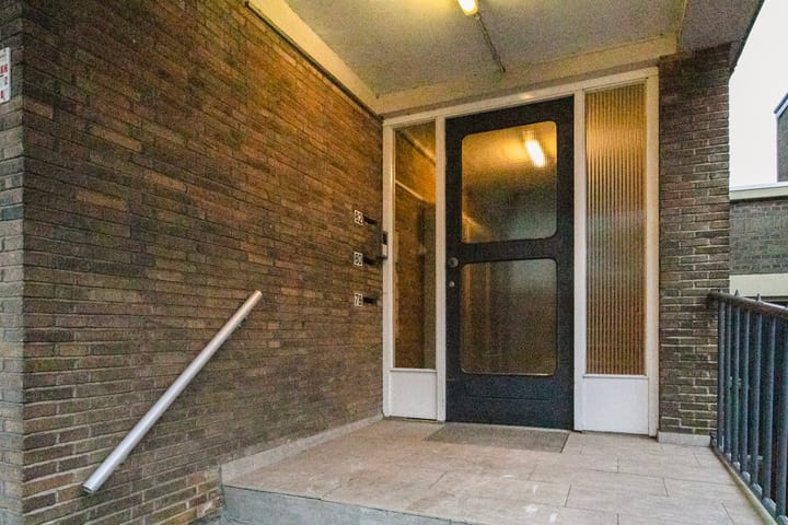 Foto 37 van Bredasestraat 80