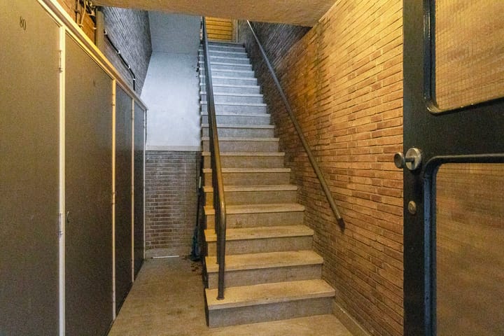 Foto 41 van Bredasestraat 80