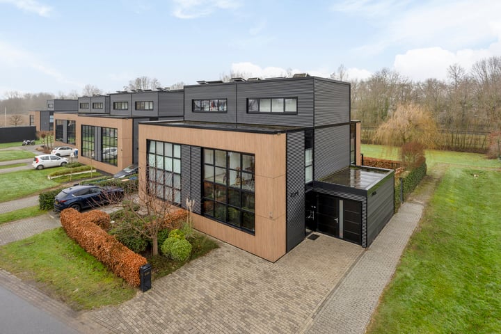 View photo of Laan van Zonnehoeve 230