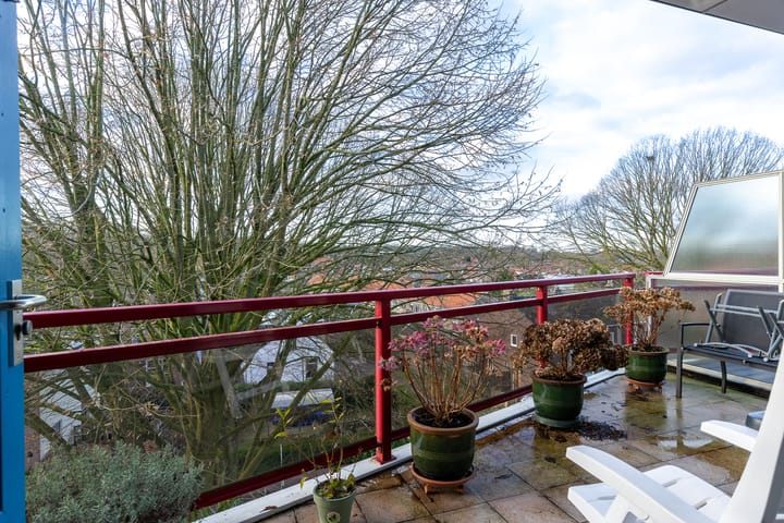 Foto 19 van Caesarstraat 32