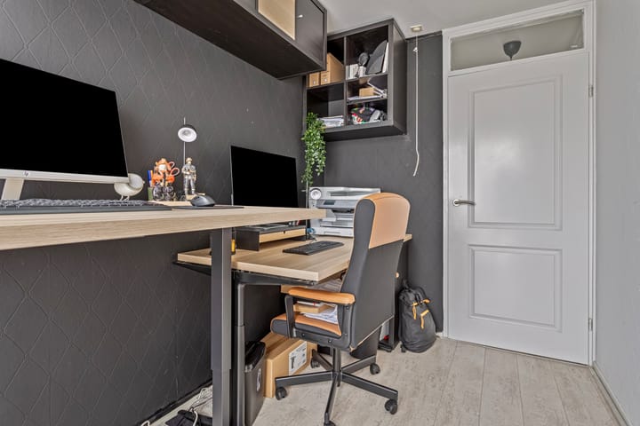 Photo 24 of Johnsonlaan 3