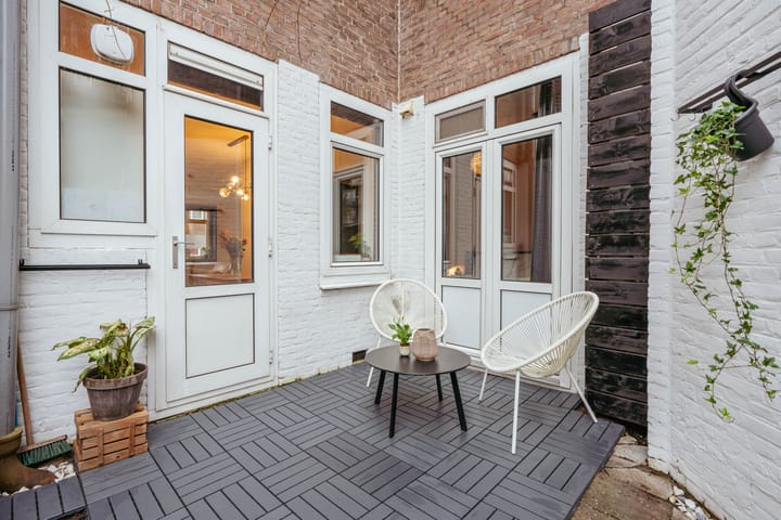 Photo 10 of Crynssenstraat 51-H