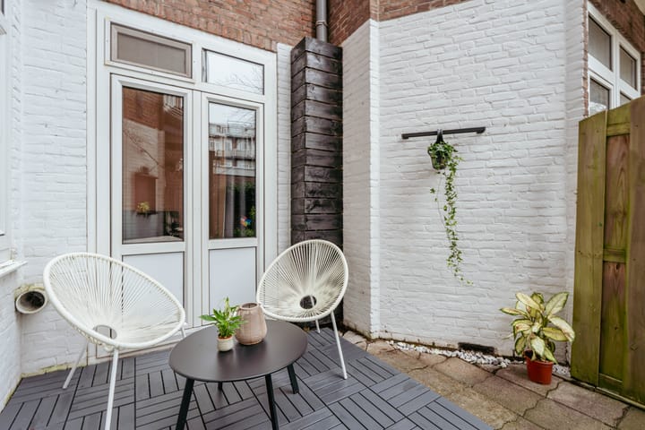 Photo 11 of Crynssenstraat 51-H