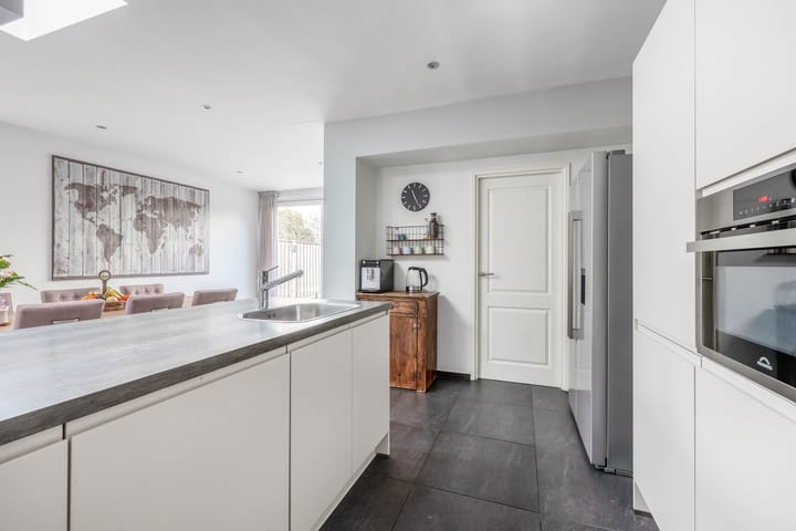 Foto 11 van Industriestraat 69