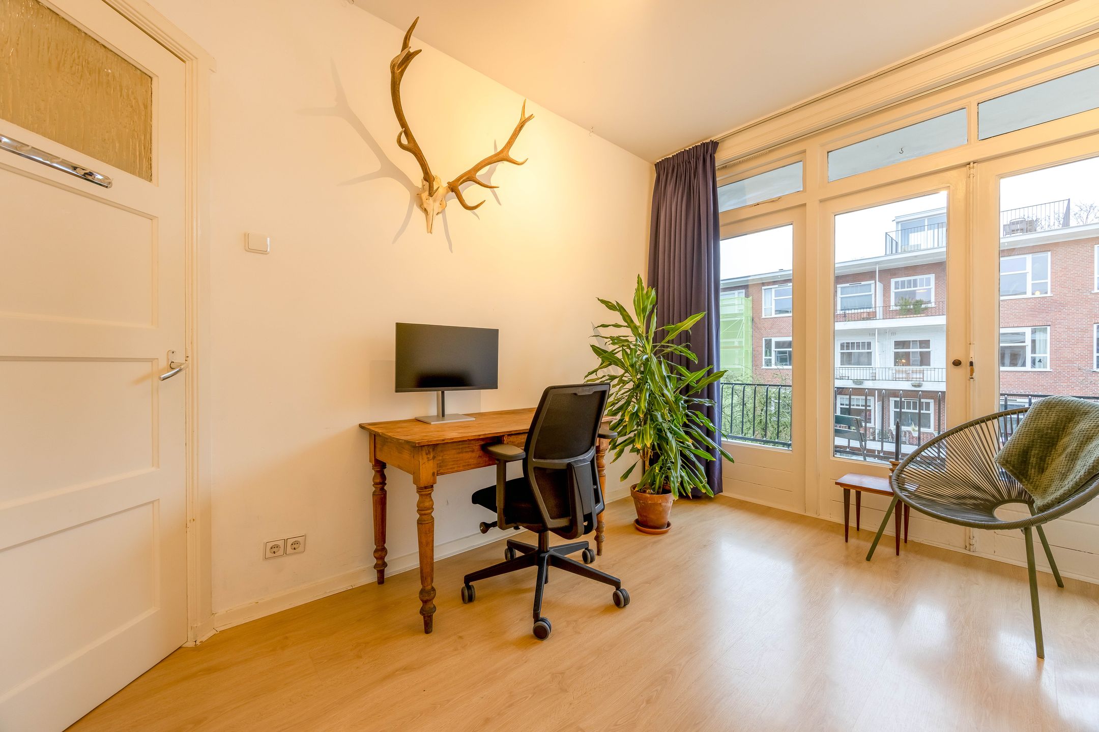 Foto 15 van Gulden Winckelplantsoen 30-2