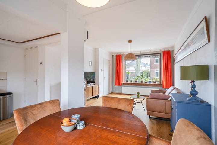 Foto 13 van Voortsweg 208