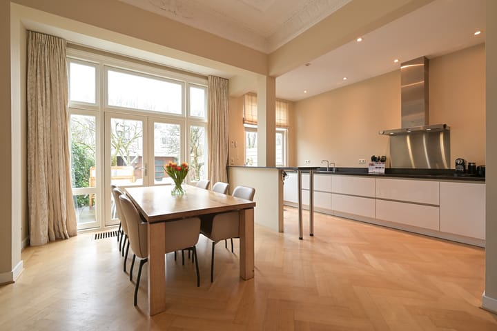 Foto 15 van Emmastraat 5