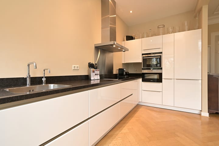 Foto 18 van Emmastraat 5