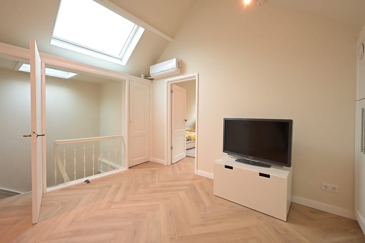 Foto 41 van Emmastraat 5