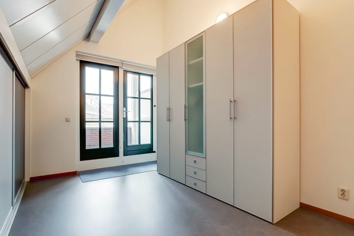 Foto 23 van Krommerijnder 11