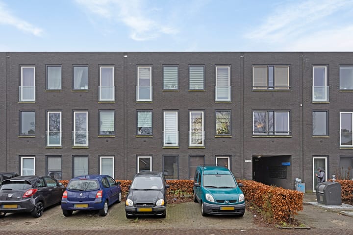 Foto 2 van Berlagestraat 76