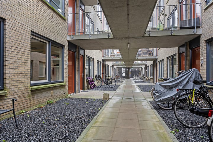 Foto 5 van Berlagestraat 76