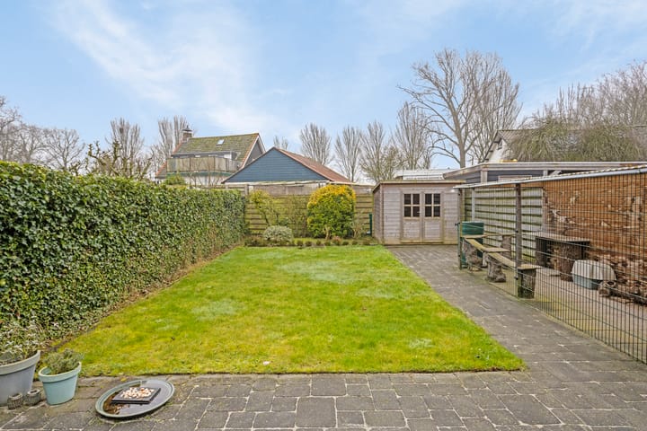 Photo 2 of Oranjehof 16