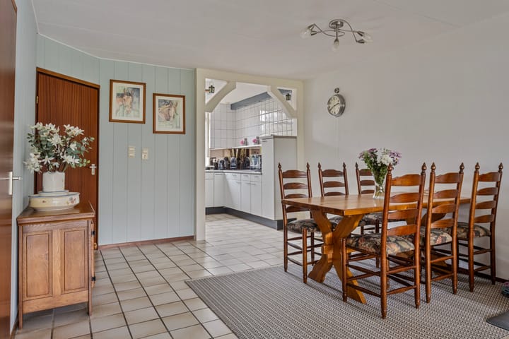 Photo 8 of Oranjehof 16