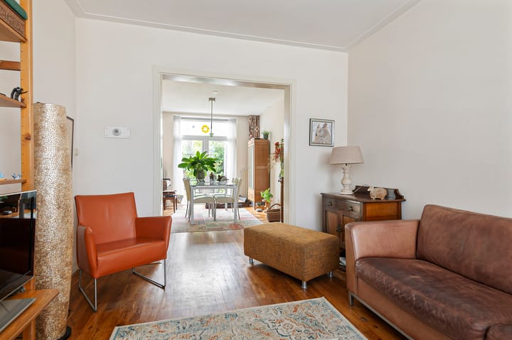 Foto 7 van Trompstraat 49