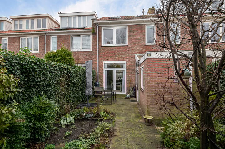 Foto 18 van Trompstraat 49