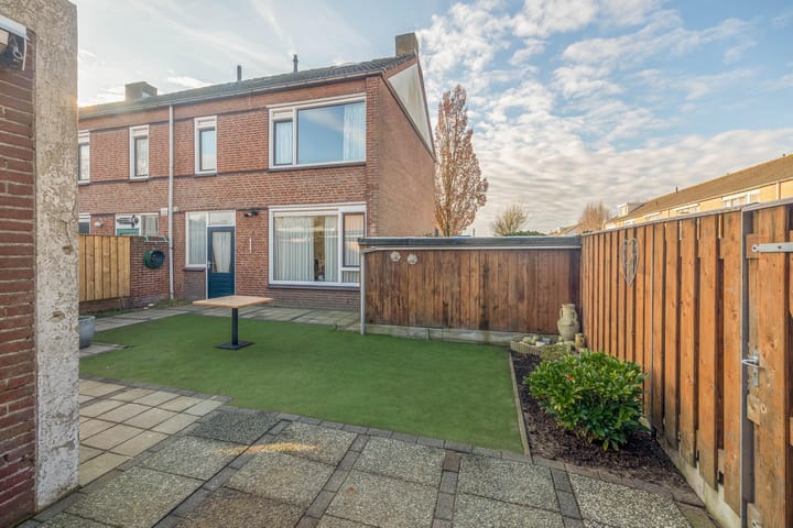 Foto 2 van Hiddes de Friesstraat 2