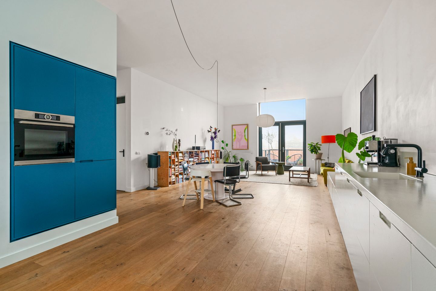 Foto 1 van Westzijde 213-F8