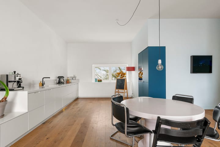 Foto 12 van Westzijde 213-F8