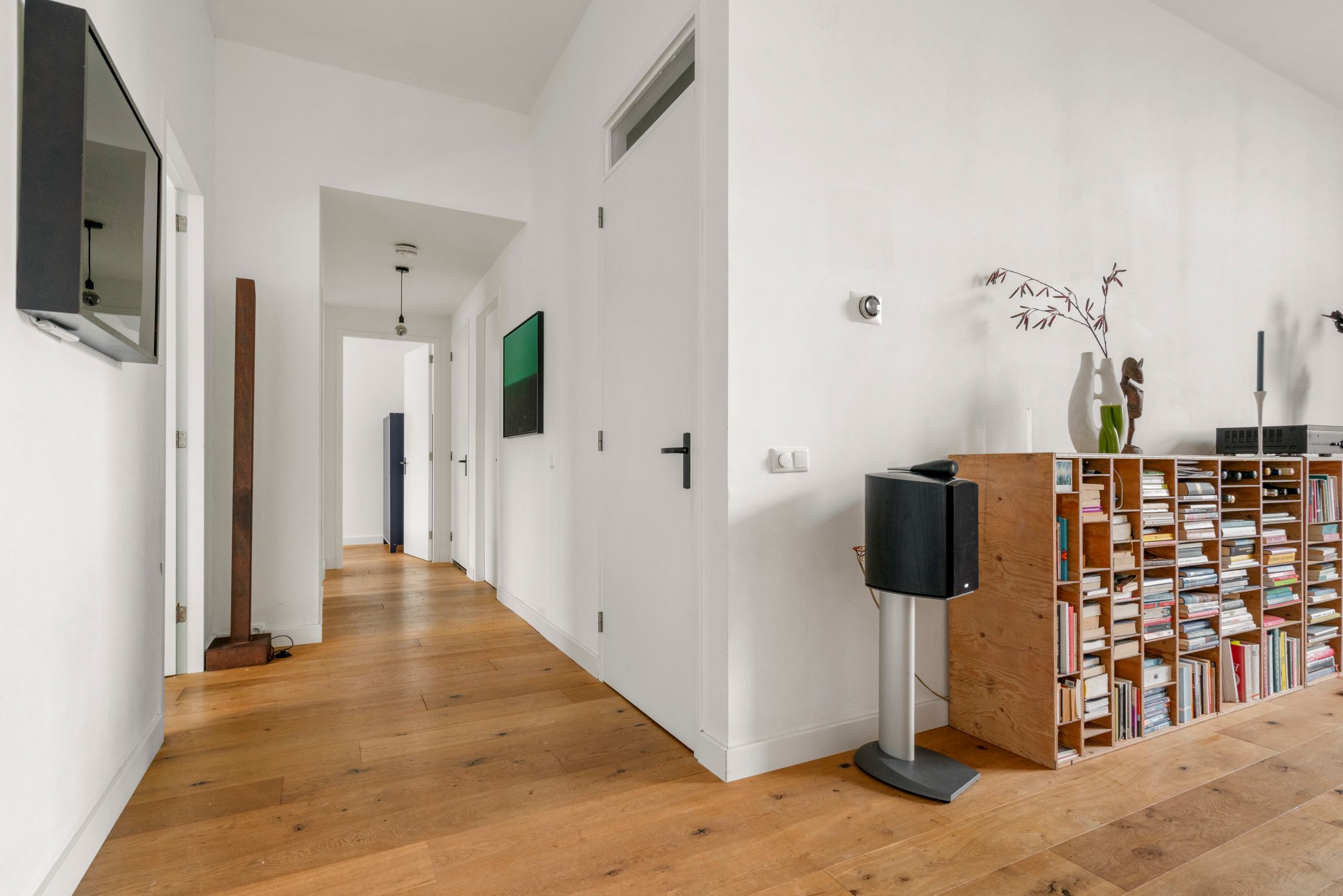 Photo 30 of Westzijde 213-F8