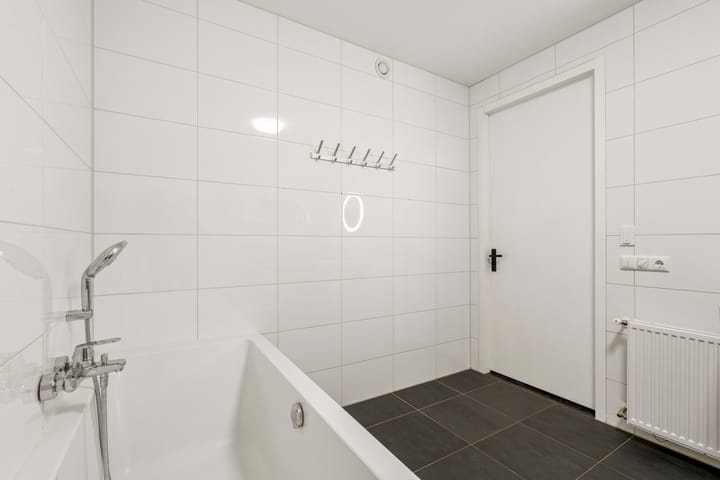 Foto 41 van Westzijde 213-F8