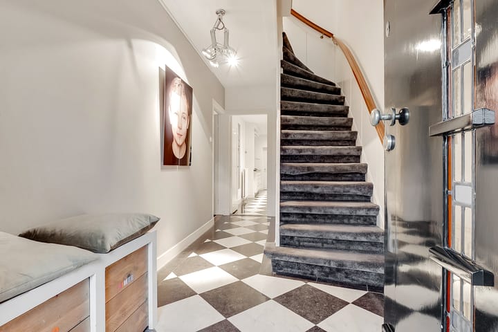 Foto 13 van Kersbergenplein 13