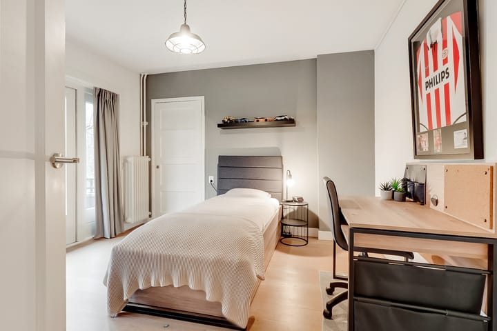 Foto 31 van Kersbergenplein 13