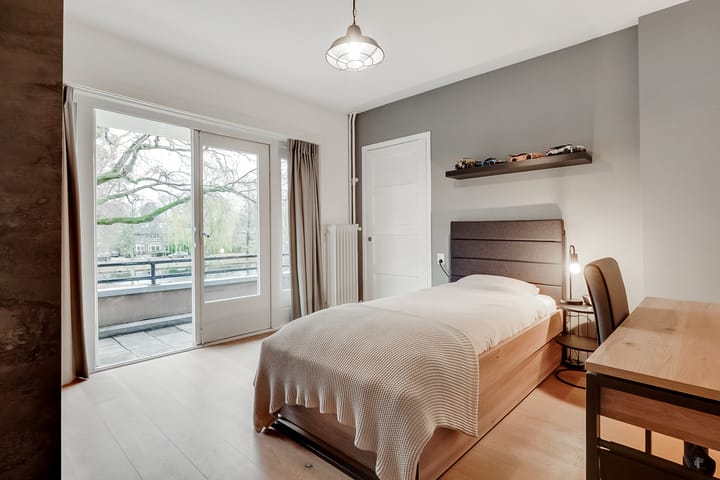 Foto 32 van Kersbergenplein 13