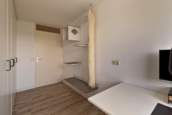 Foto 12 van Meteorenweg 102