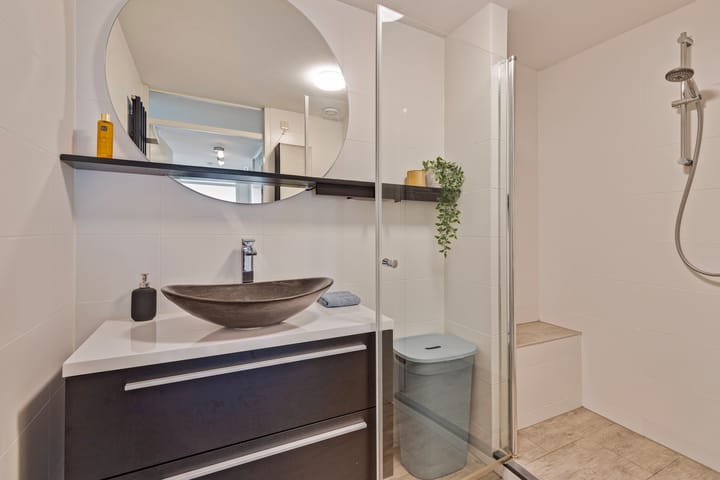 Foto 13 van Meteorenweg 102